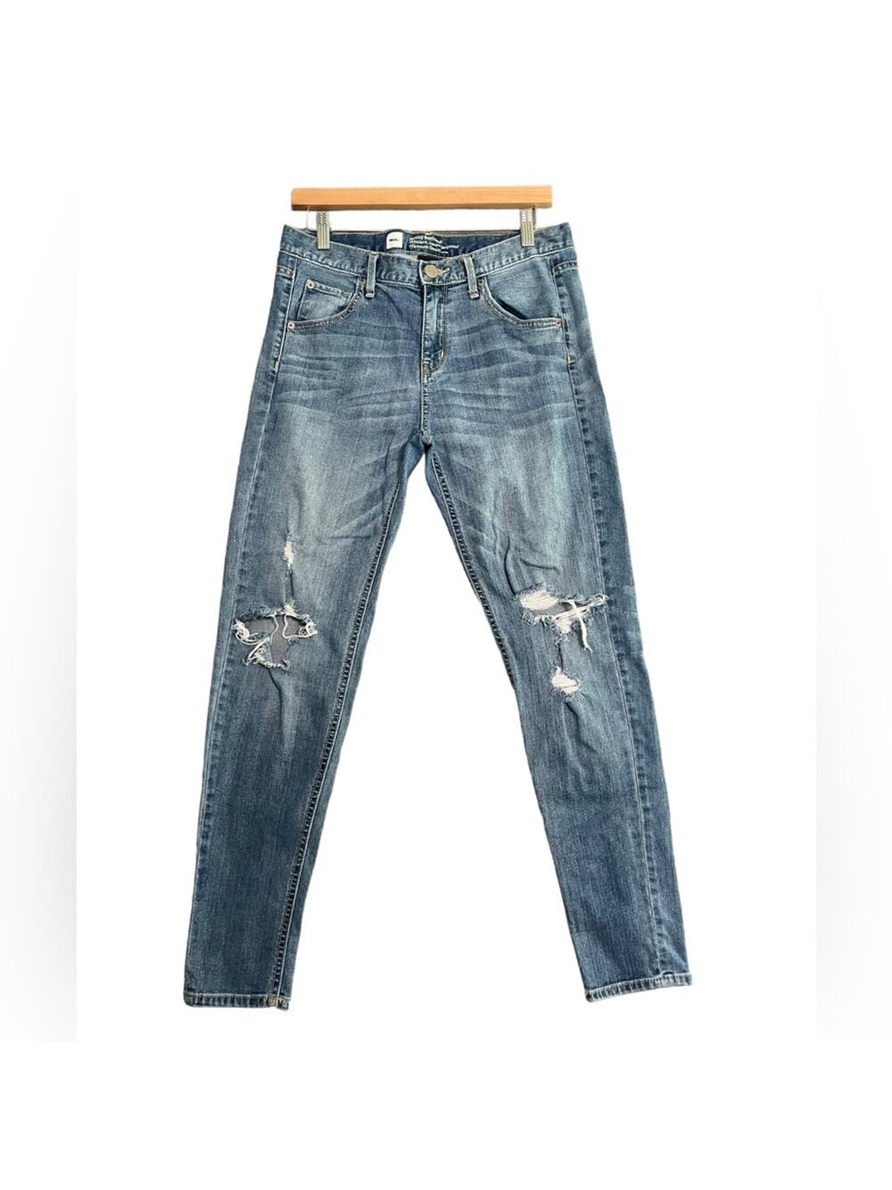 Mossimo Skinny Boyfriend Jeans Women Size 4 Premium Distressed Medium Wash Denim
